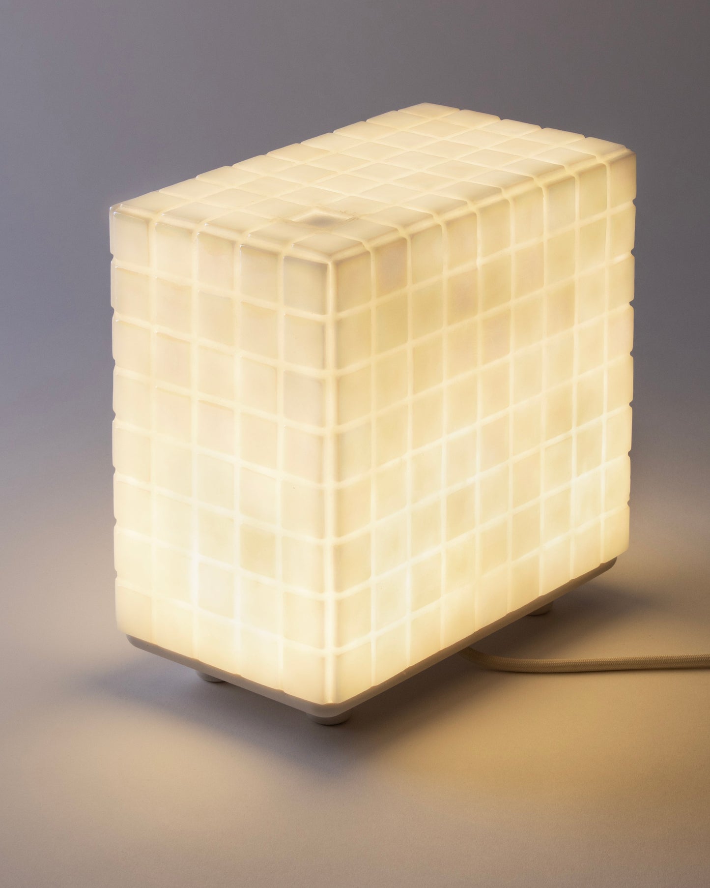 Max Lamp: Iridescent